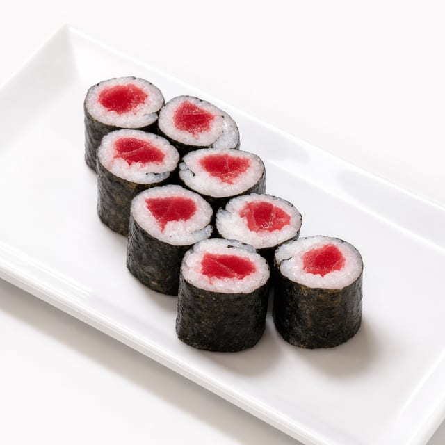 Tuna Maki Roll.